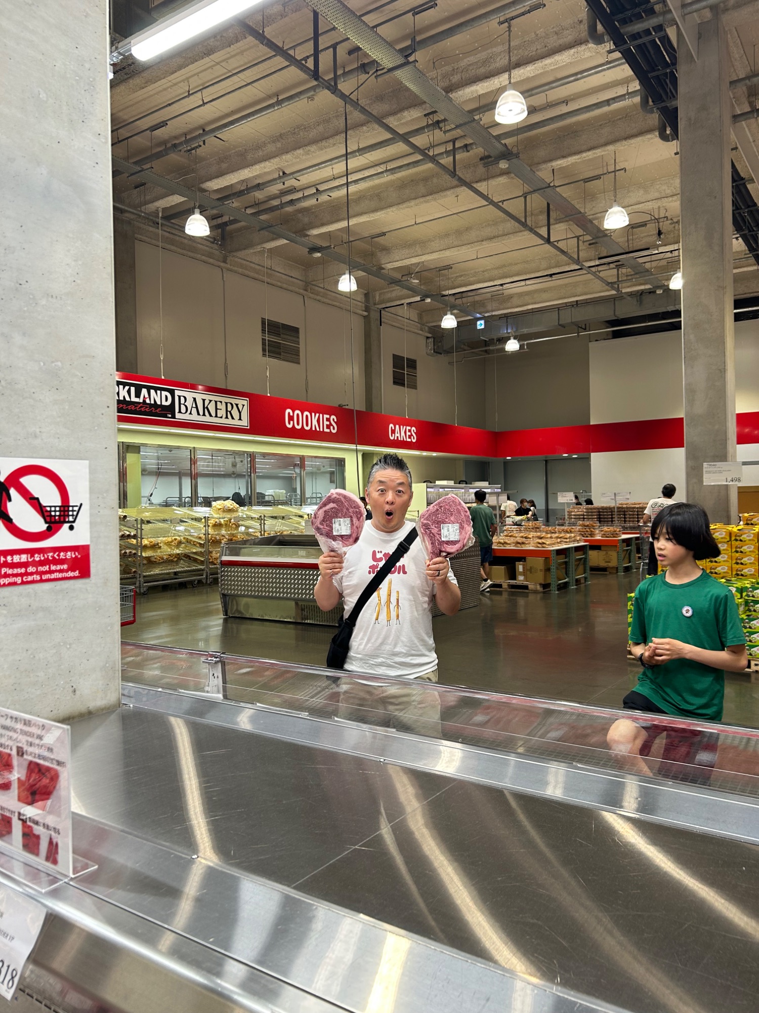 late night costco run before we said goodbye to tyler and winnie :( 🥩